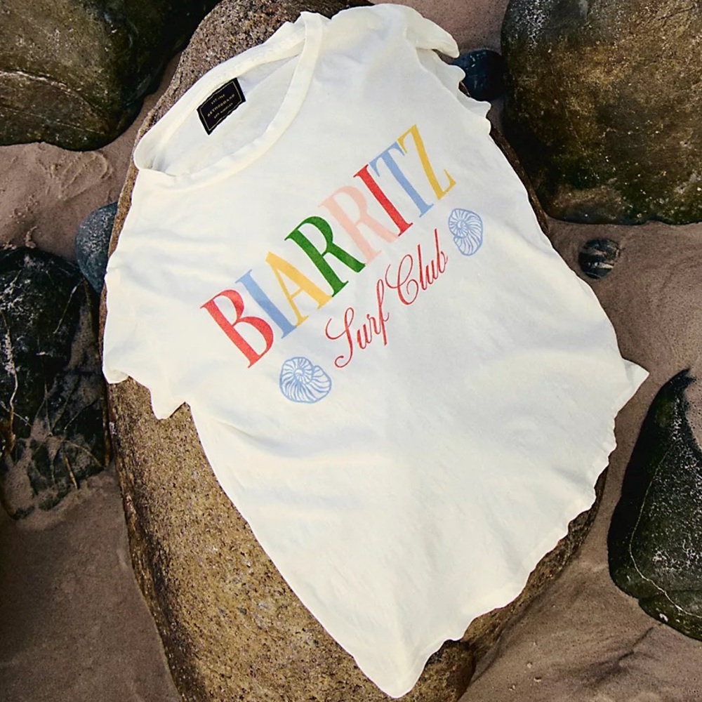 NEW Original Retro Brand Surf Club Tee Shirt from
Free People Biarritz Graphic - Picture 3 of 3